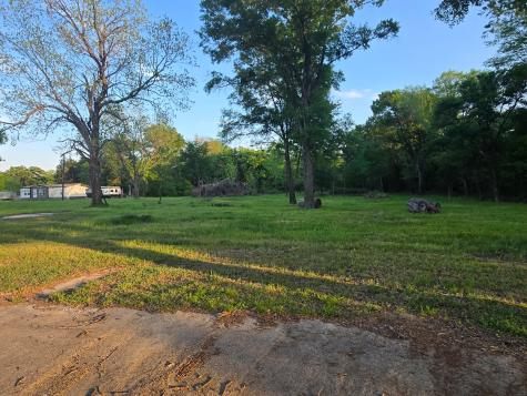 1645 E Royall Boulevard Malakoff TX 75148