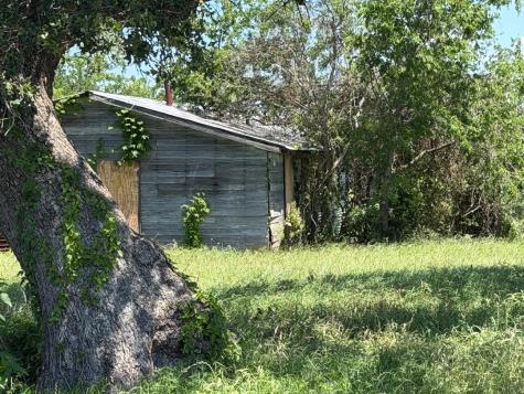 2041 Fm 933 Aquilla TX 76622