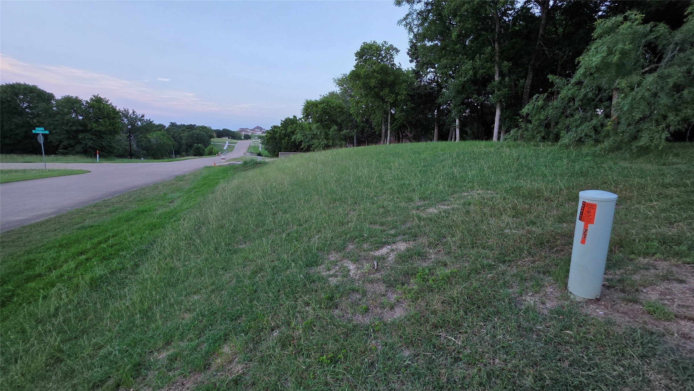 2776 S Lakeview Drive Cedar Hill TX 75104
