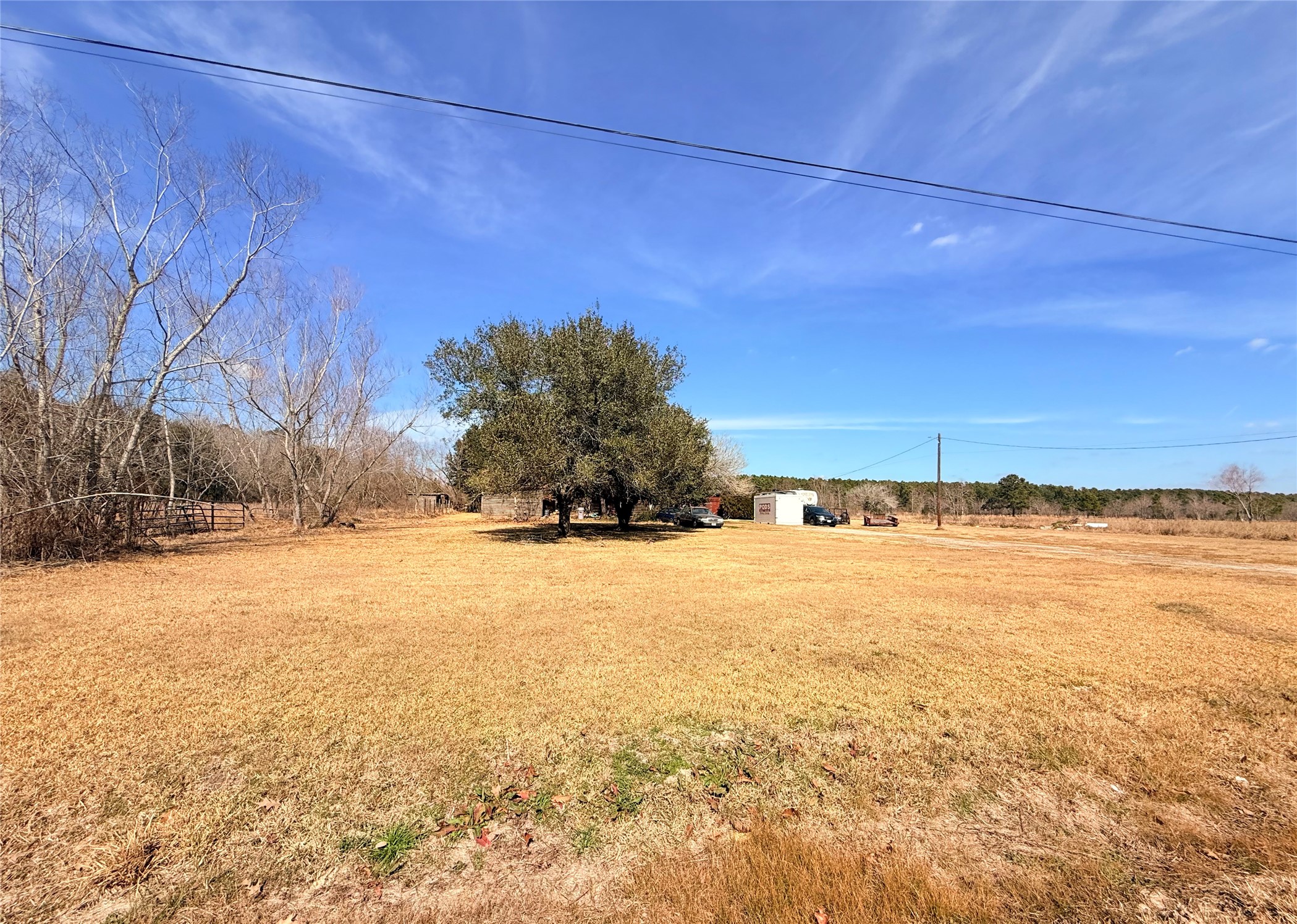 518 Cr 677 Dayton TX 77535