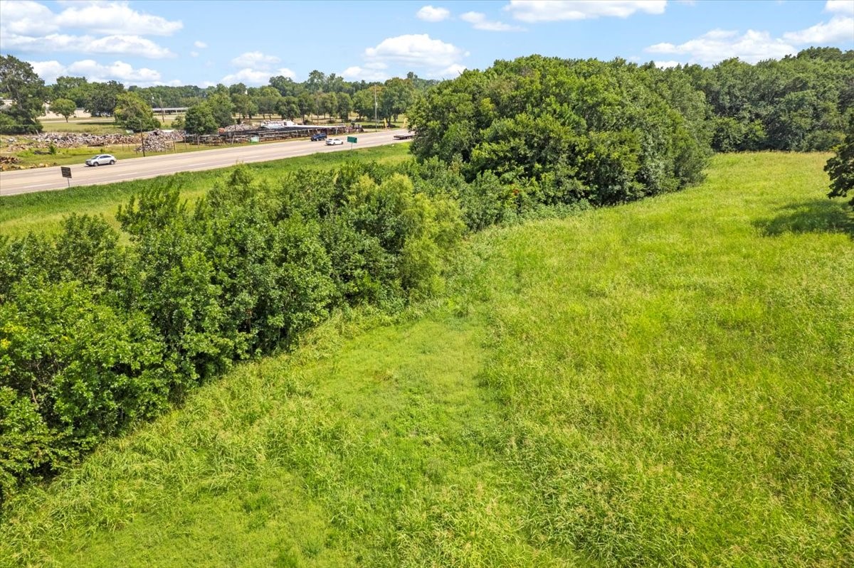 Westside N Tx-121 Highway Bonham TX 75418