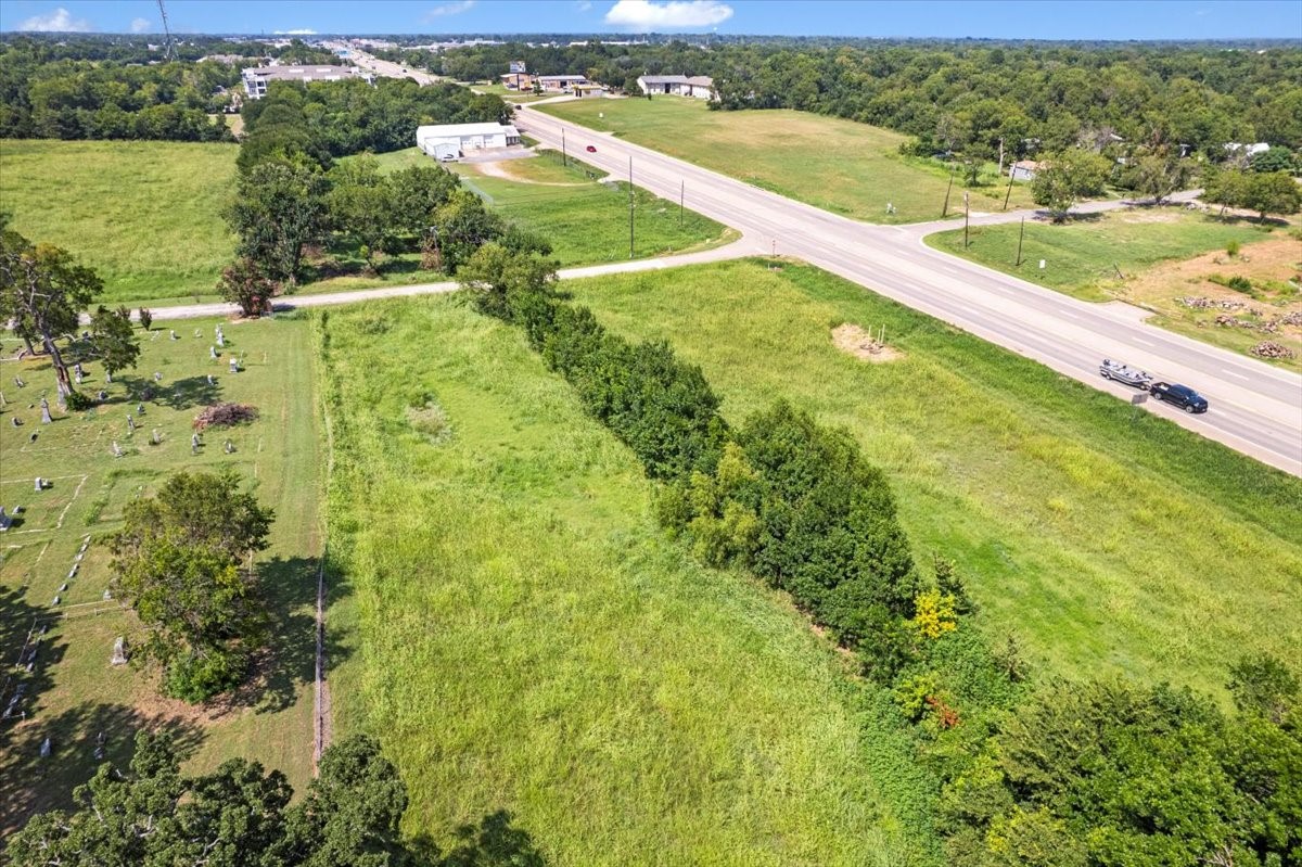 Westside N Tx-121 Highway Bonham TX 75418