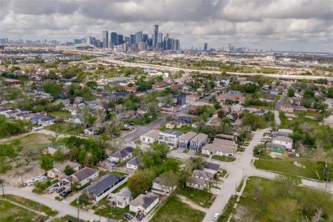 3616 Farmer Street Houston TX 77020