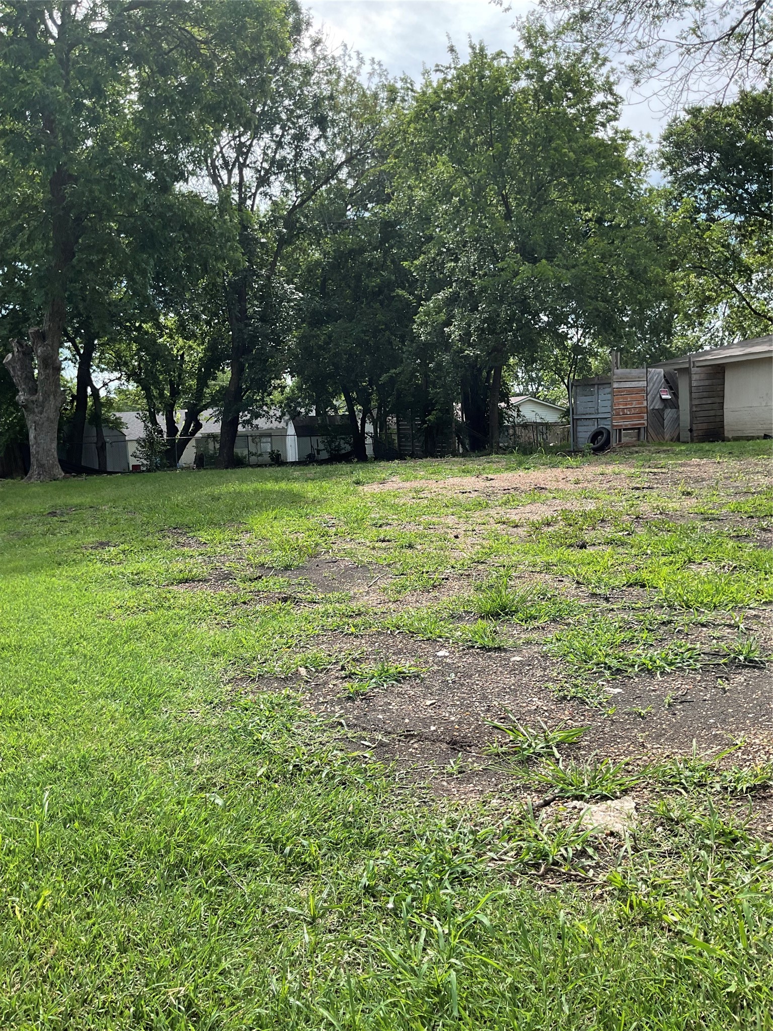 605 S Colbert Avenue Sherman TX 75090
