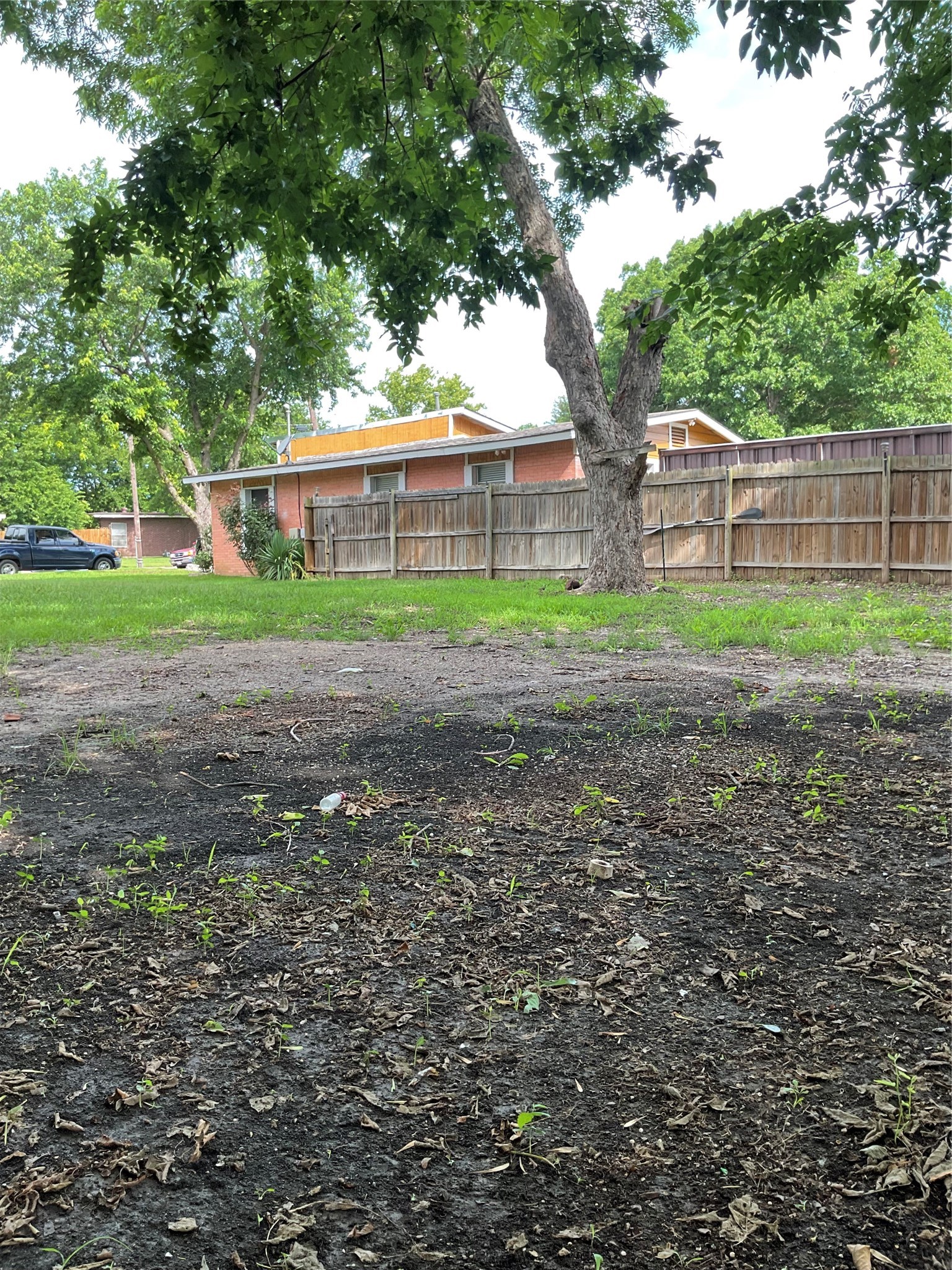 605 S Colbert Avenue Sherman TX 75090
