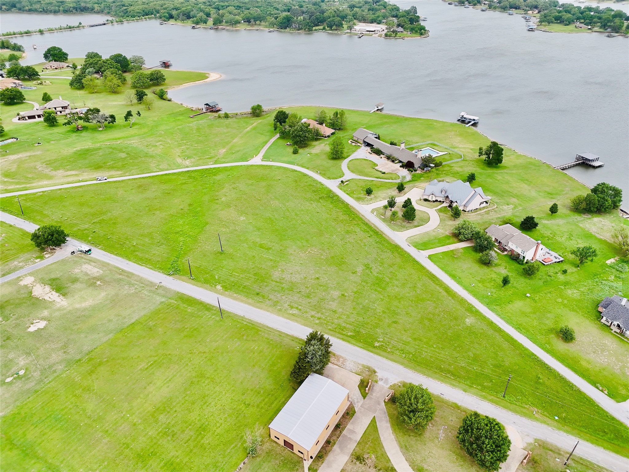 2000 Lakeside Drive Bonham TX 75418