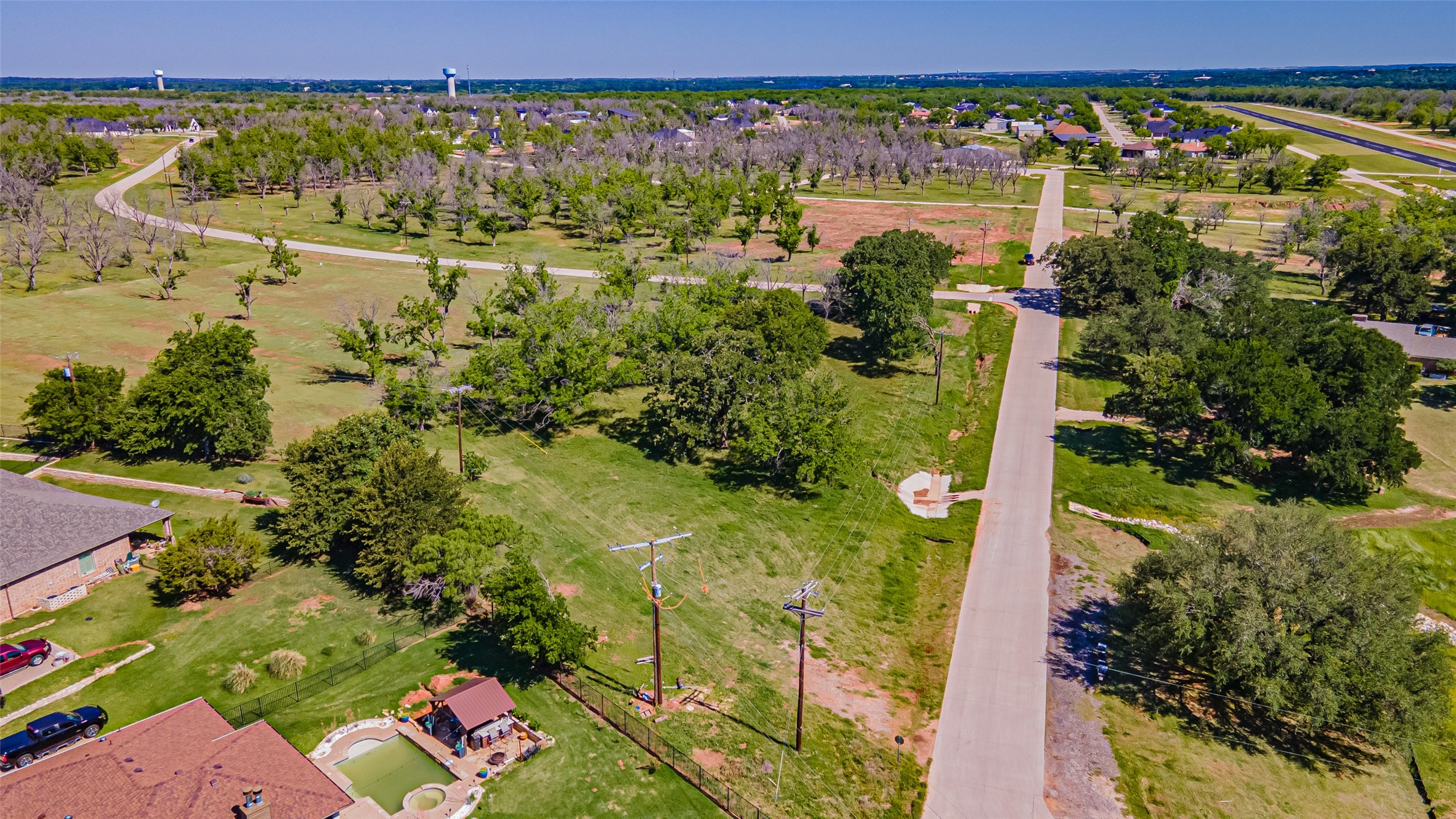 8433 W Landings Road Granbury TX 76049