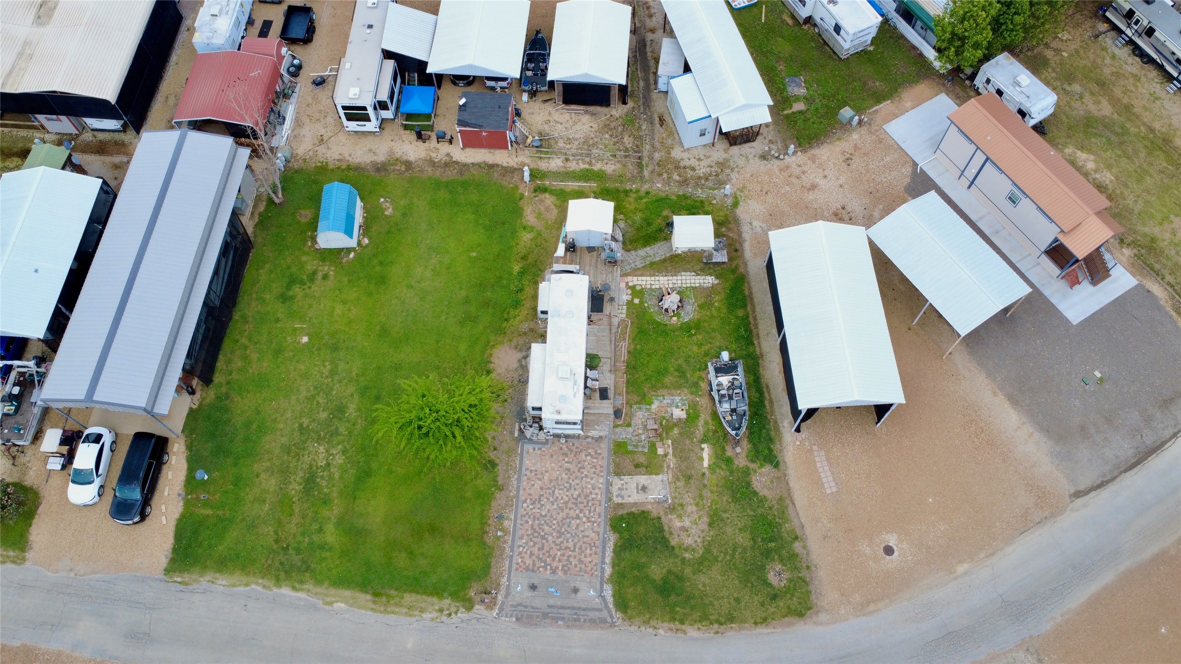 2065 Pelican Isle Drive Kerens TX 75144