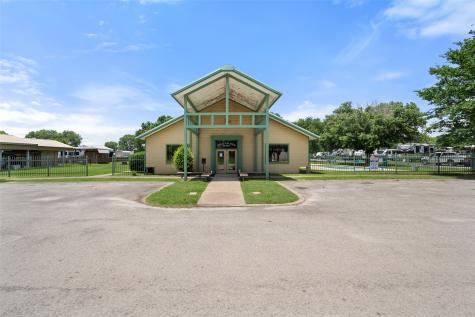 2065 Pelican Isle Drive Kerens TX 75144