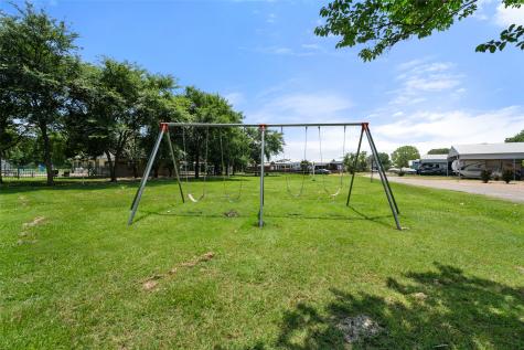 2065 Pelican Isle Drive Kerens TX 75144