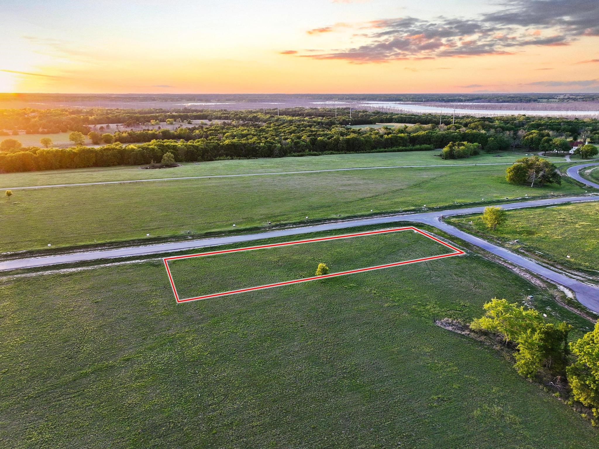 210 Diamond Point Dodd City TX 75438