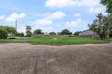 5809 Bent Oak Court Dallas TX 75248