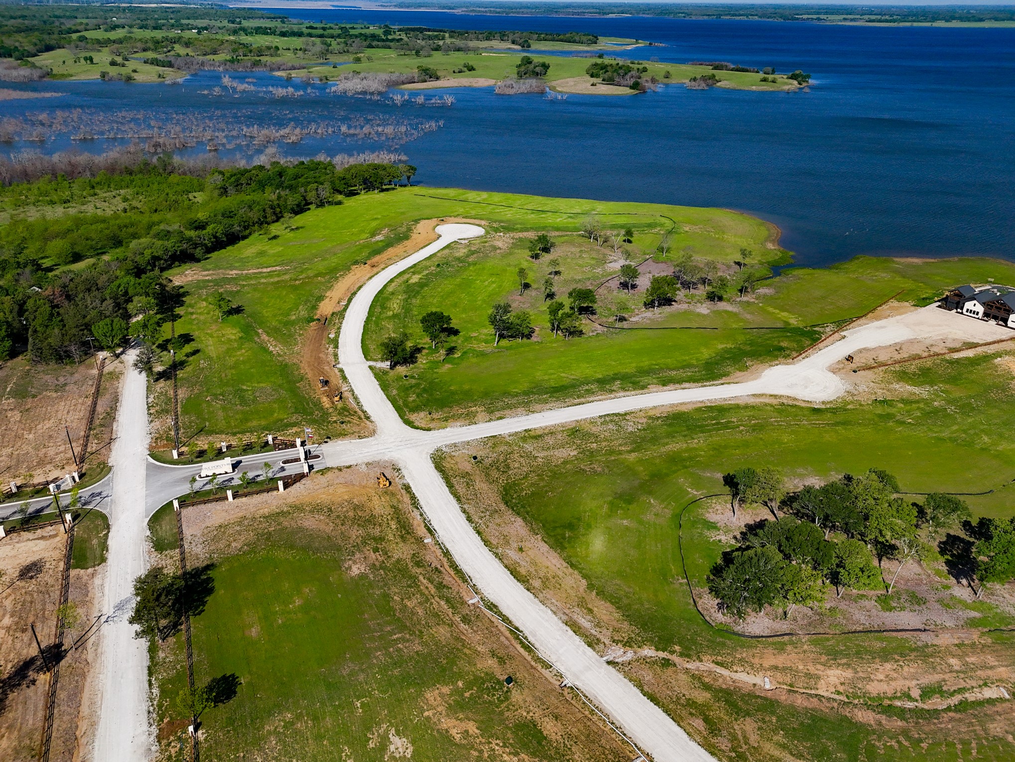 261 Clubhouse Drive Windom TX 75492