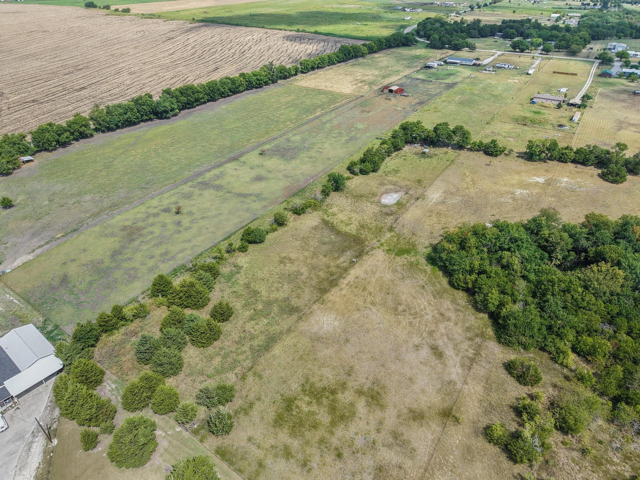8300 Farm To Market 697 Whitewright TX 75491