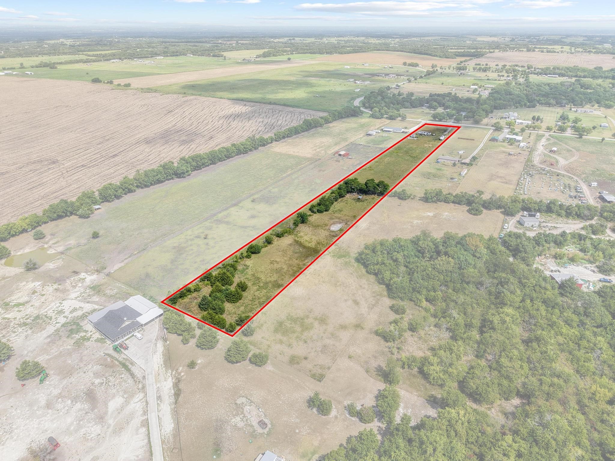 8300 Farm To Market 697 Whitewright TX 75491