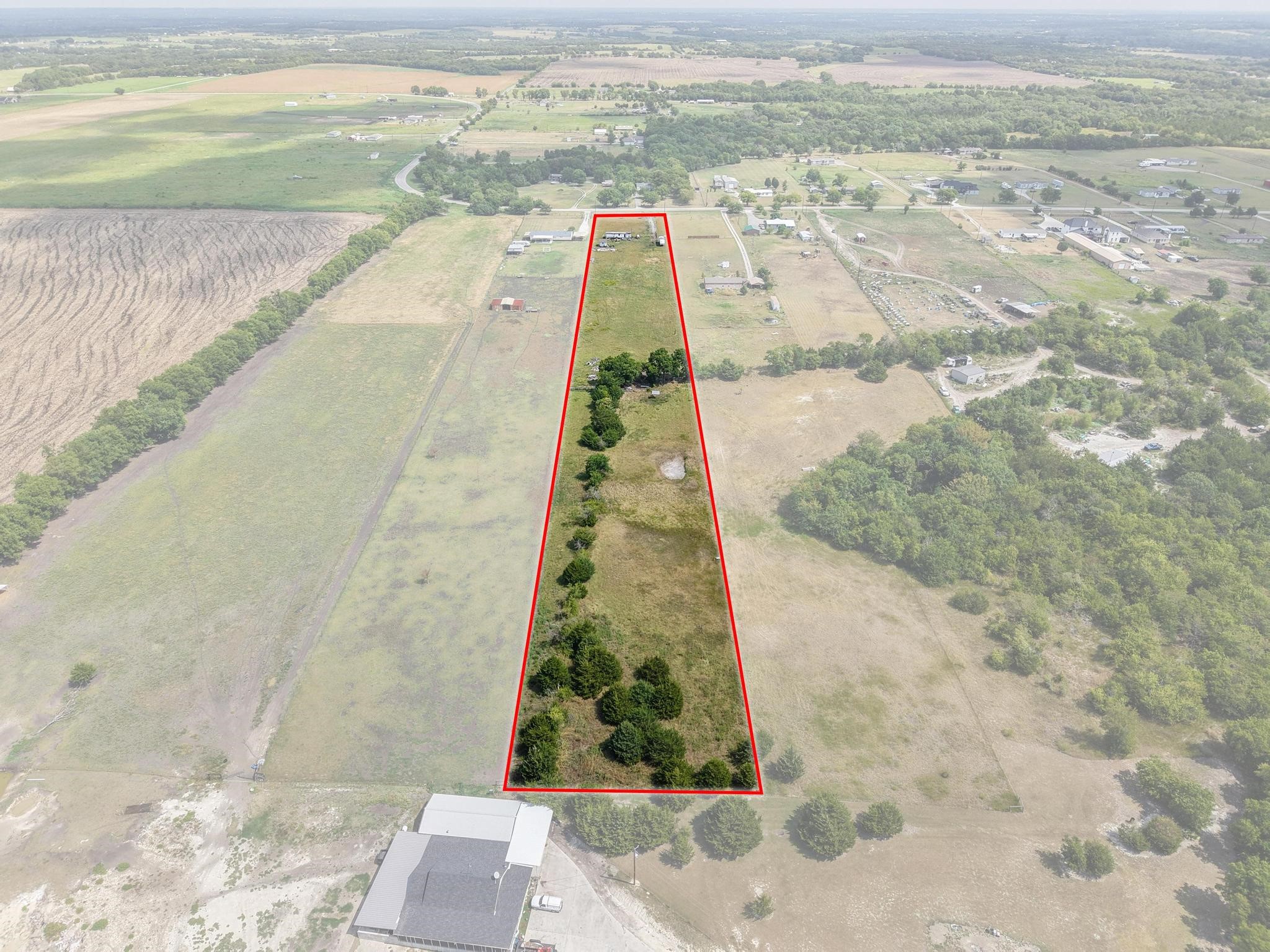 8300 Farm To Market 697 Whitewright TX 75491