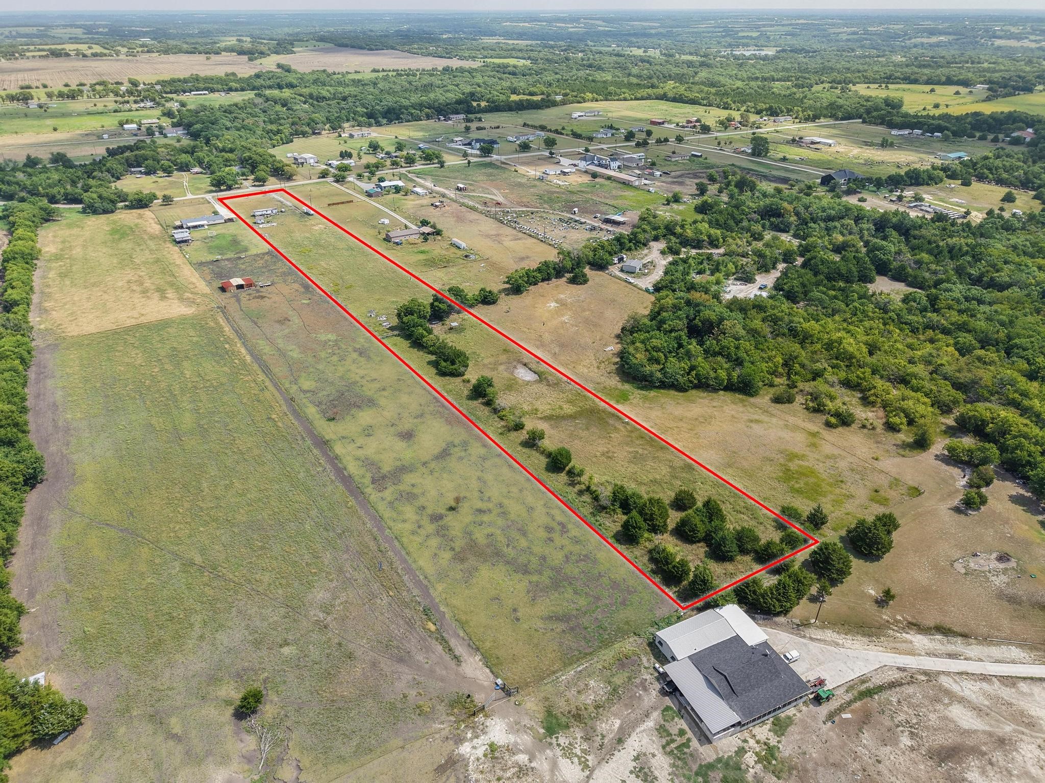 8300 Farm To Market 697 Whitewright TX 75491