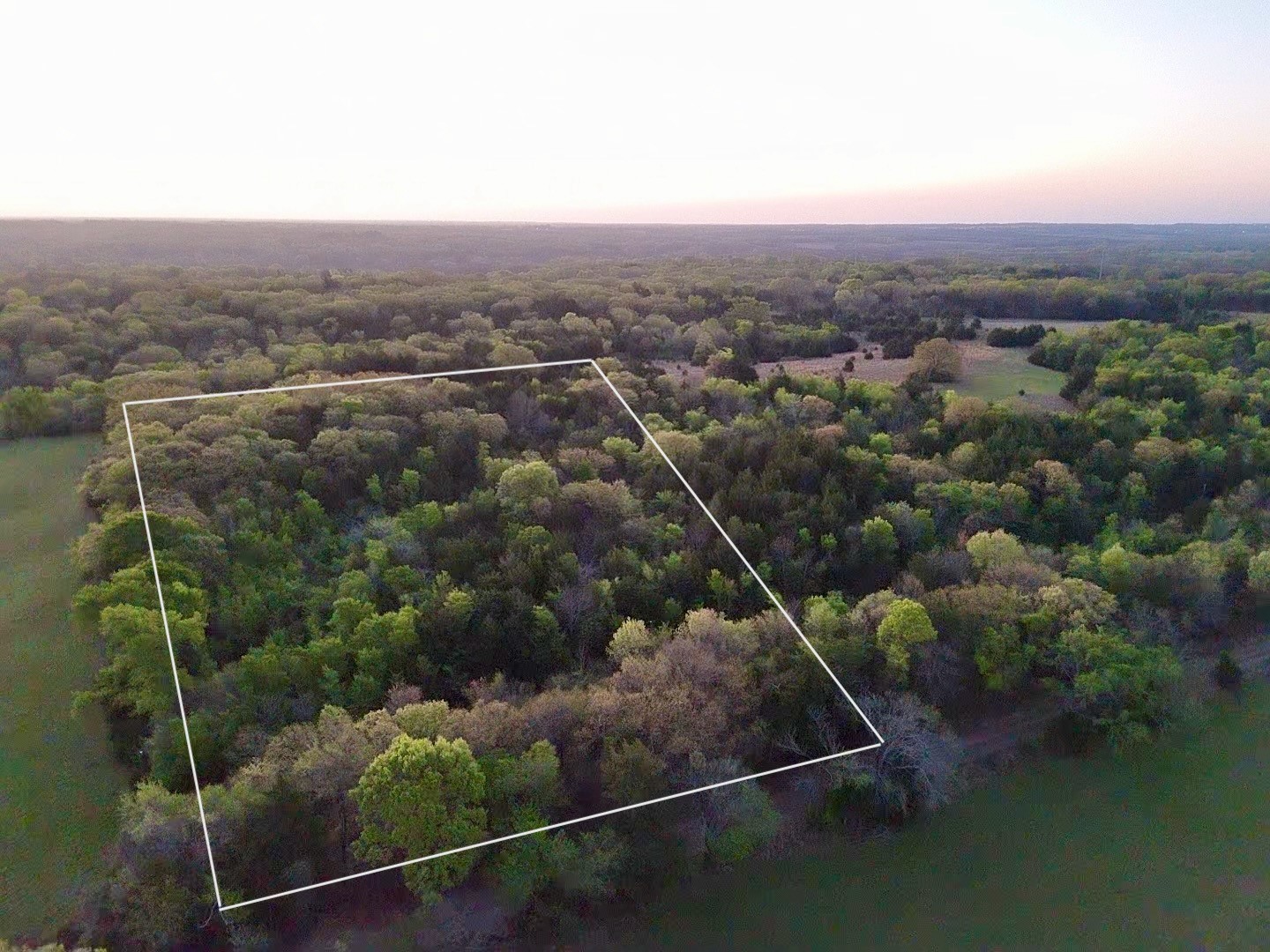 0800 Cr-2765 Honey Grove TX 75446