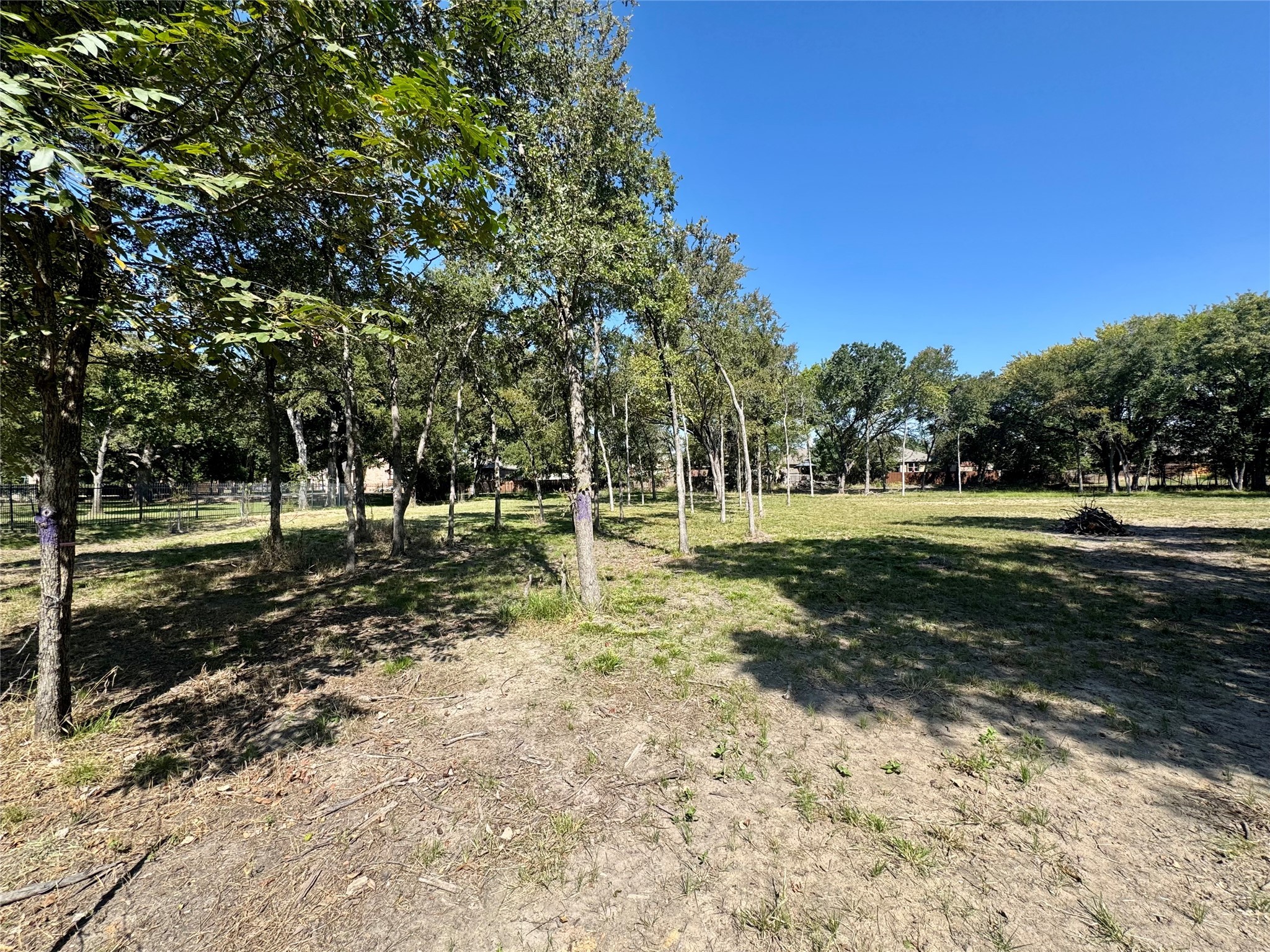 1325 Park Street Azle TX 76020