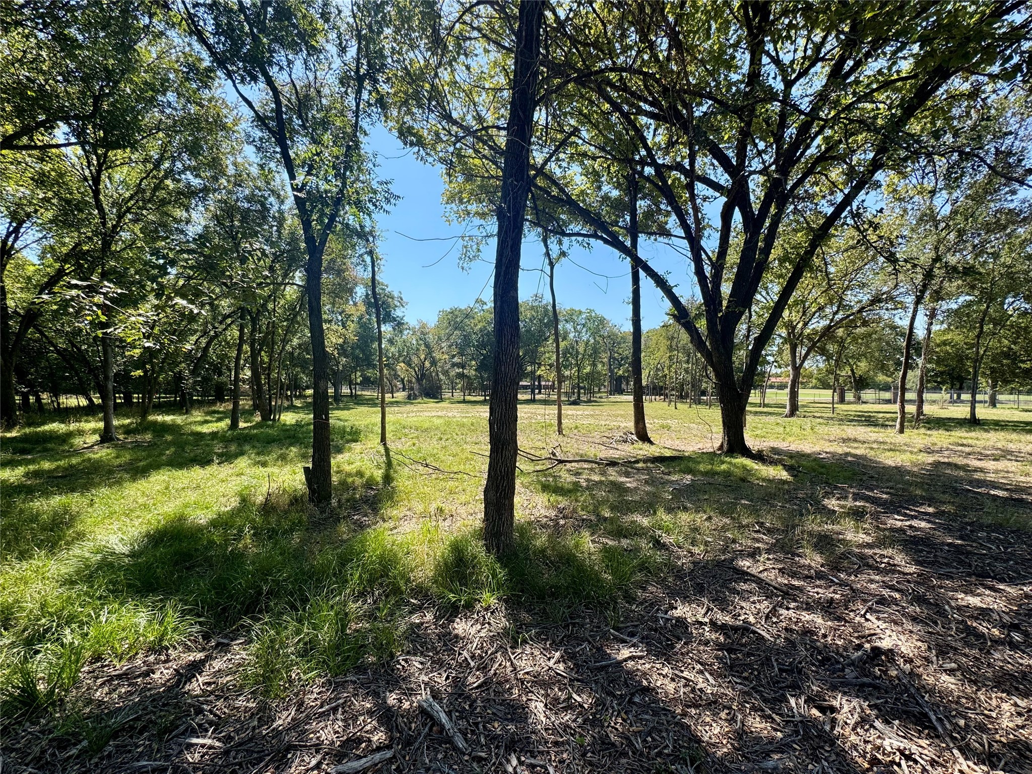 1325 Park Street Azle TX 76020