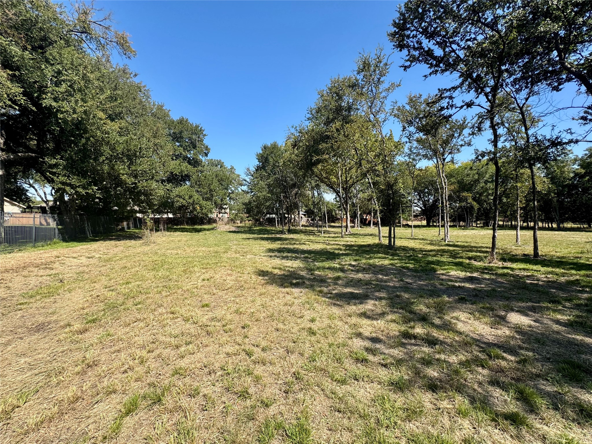1325 Park Street Azle TX 76020