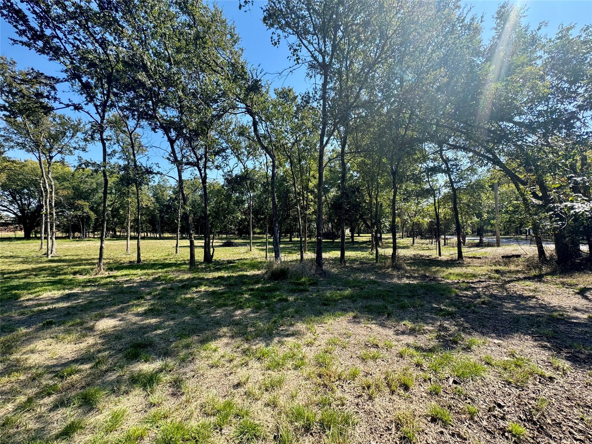 1325 Park Street Azle TX 76020