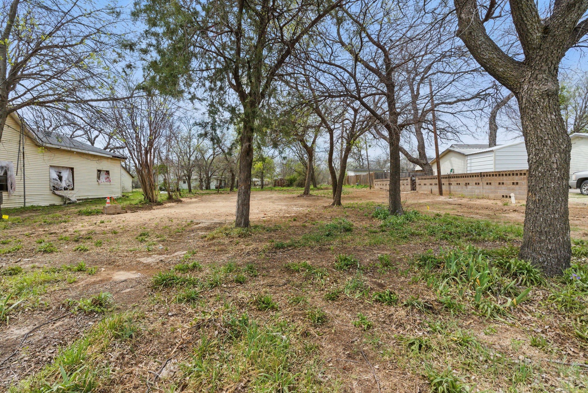 904 Avenue H Cisco TX 76437