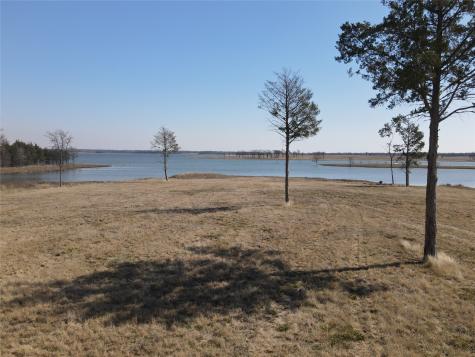 552 Lakeshore Lane Windom TX 75492