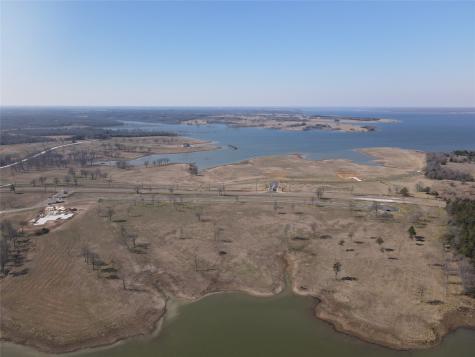 552 Lakeshore Lane Windom TX 75492