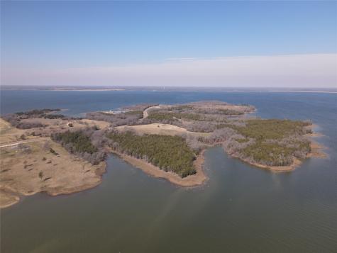 552 Lakeshore Lane Windom TX 75492