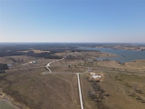 552 Lakeshore Lane Windom TX 75492