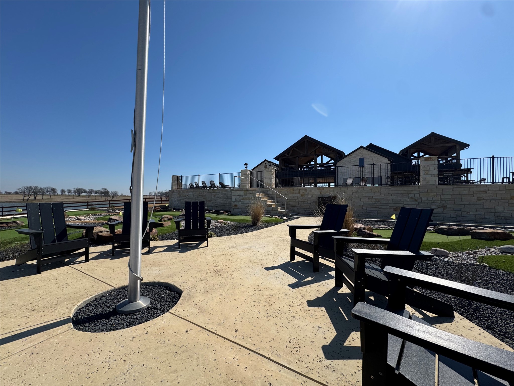 552 Lakeshore Lane Windom TX 75492