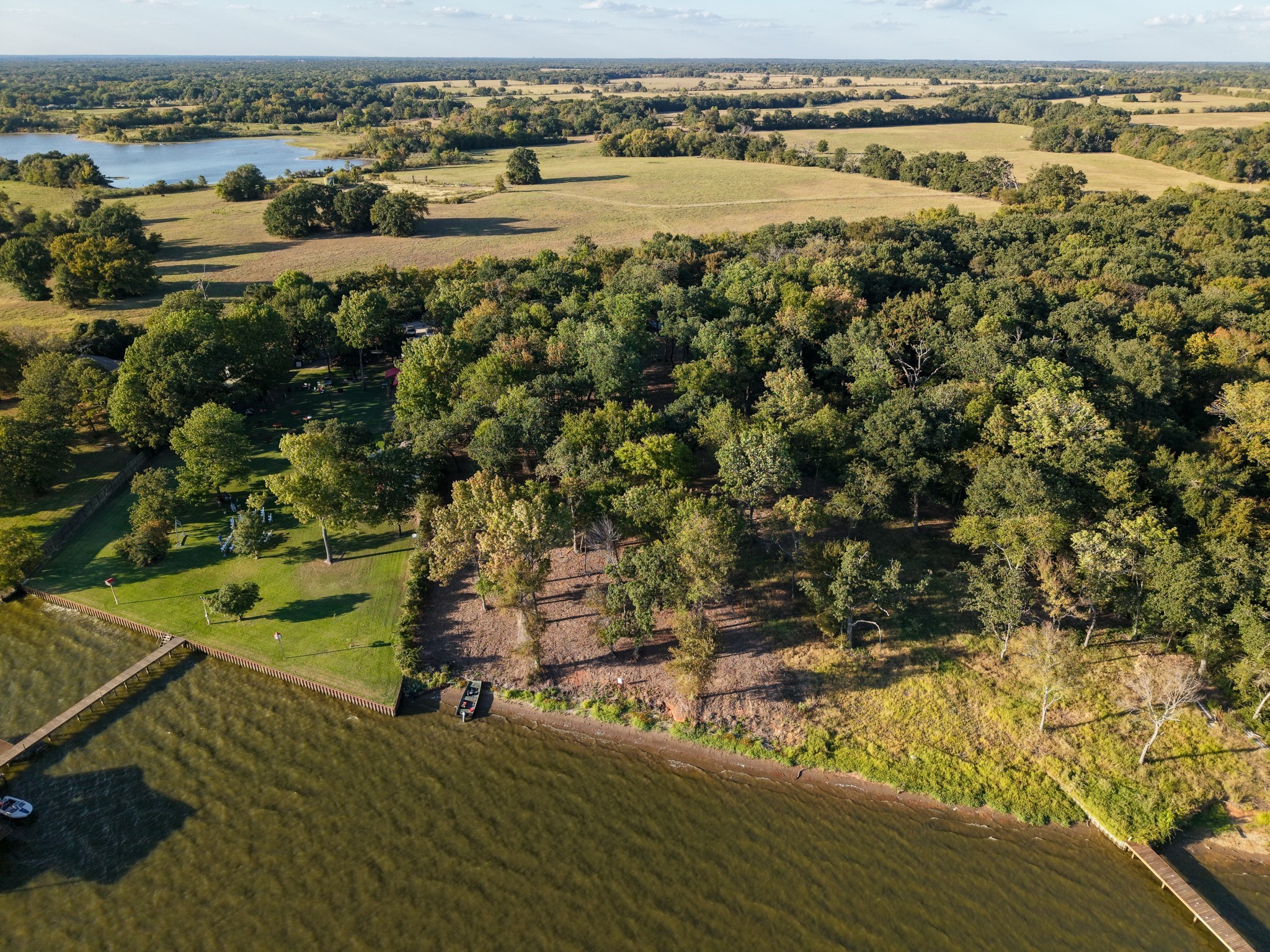 367 Pr 5826 Groesbeck TX 76667