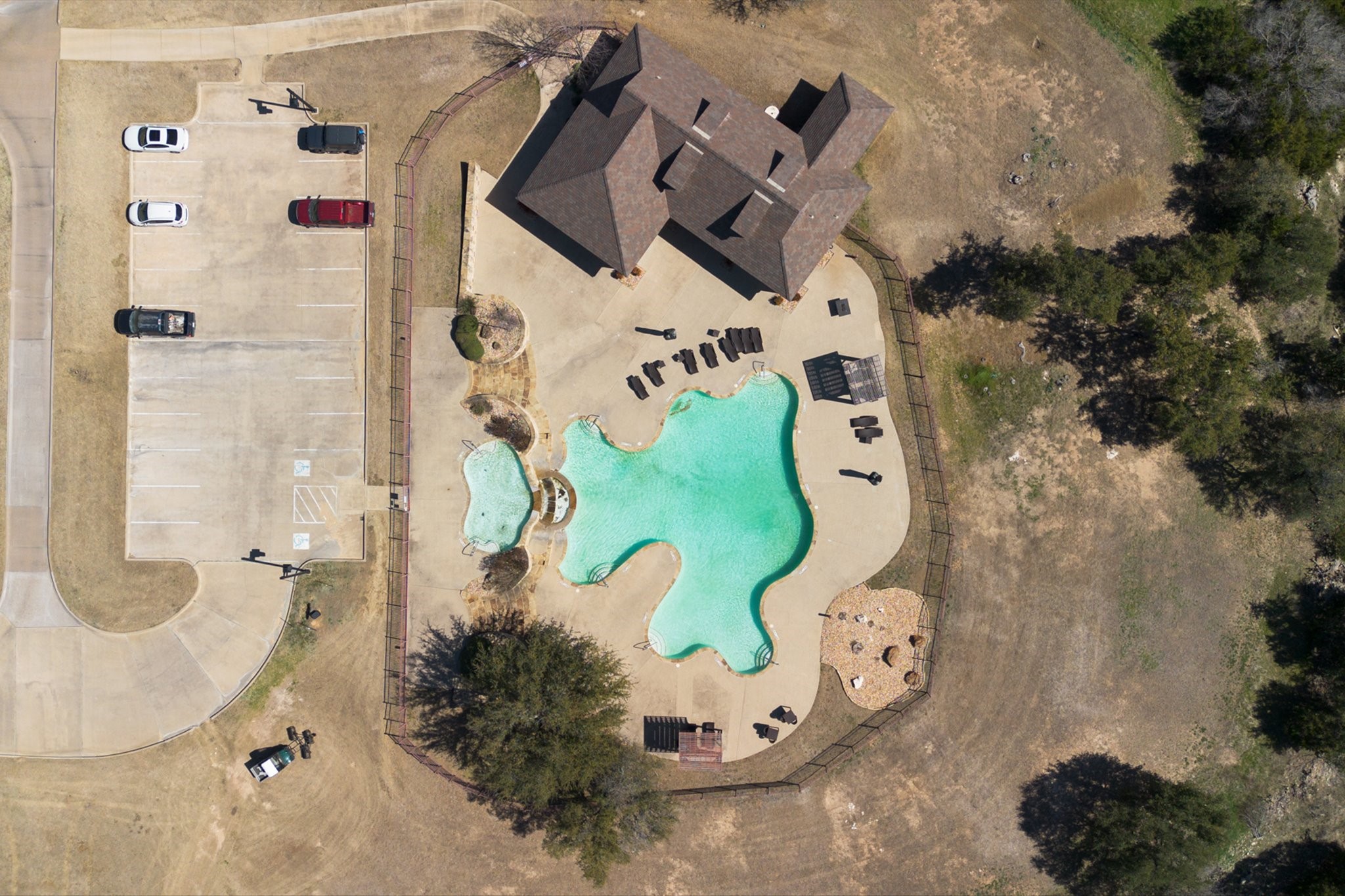 7420 S Aberdeen Drive Cleburne TX 76033