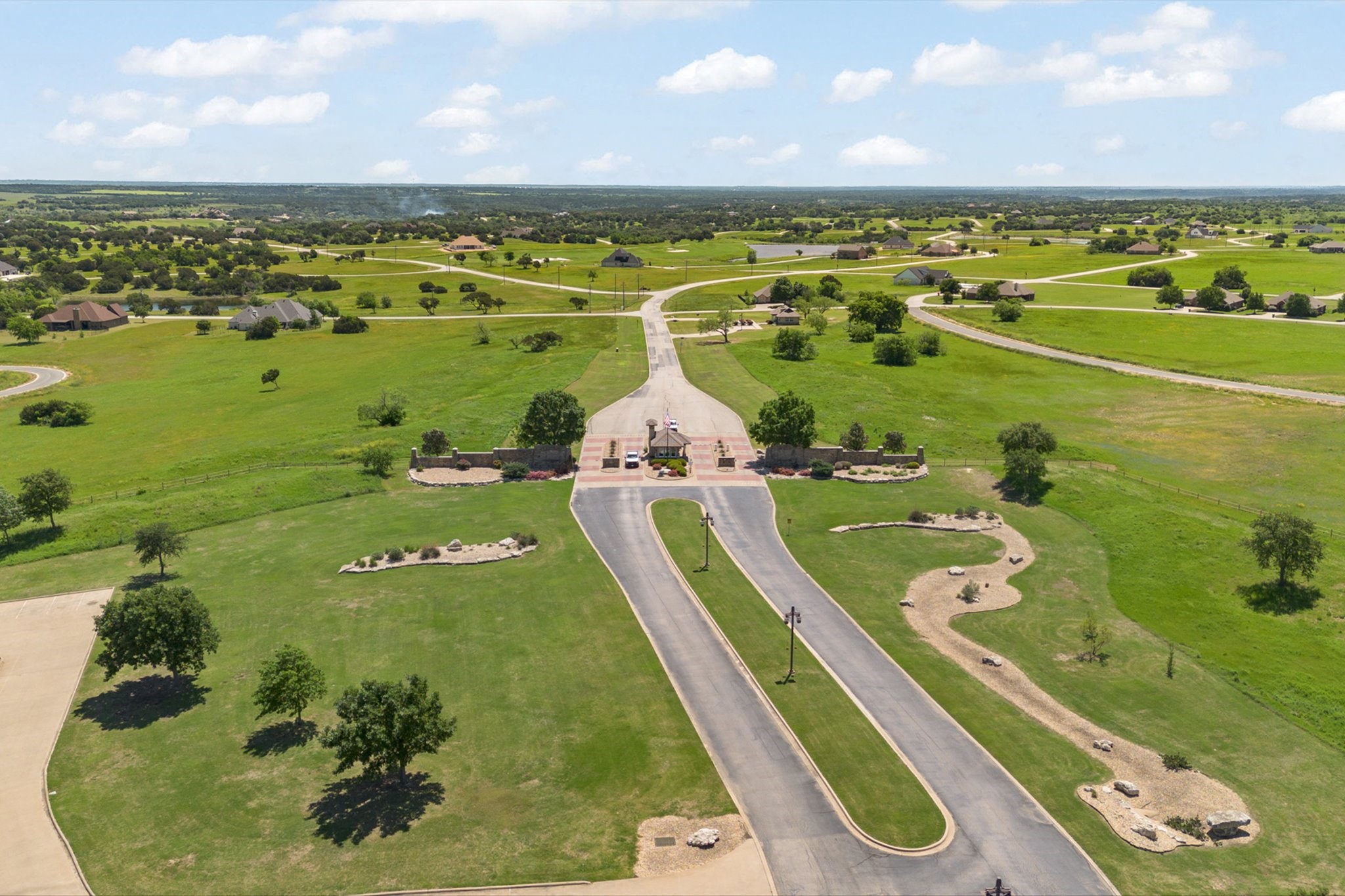 7420 S Aberdeen Drive Cleburne TX 76033