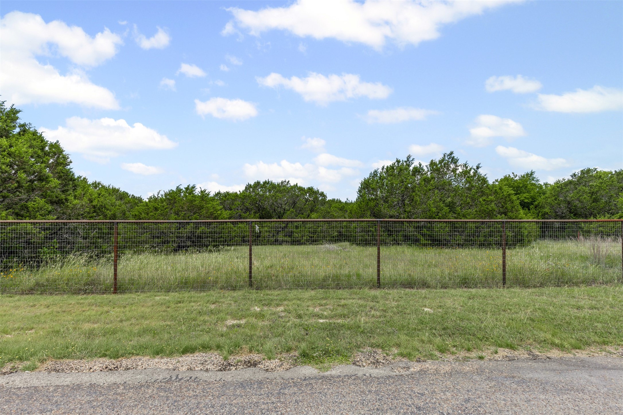 8515 Hilltop Drive Cleburne TX 76033
