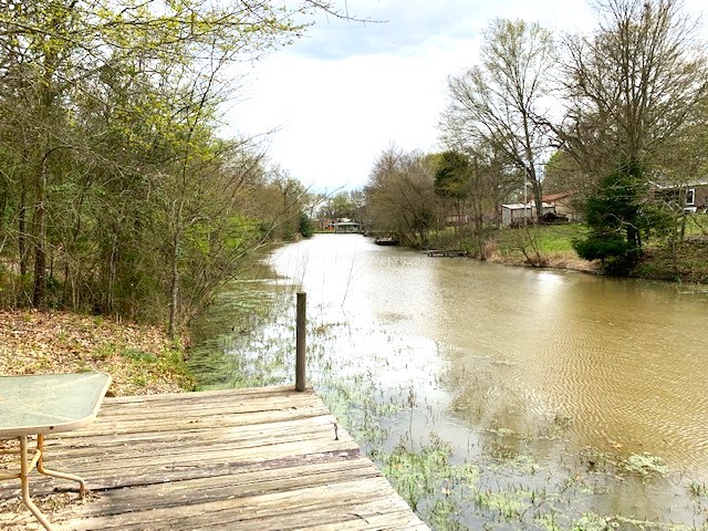184 Lcr 752a Groesbeck TX 76642