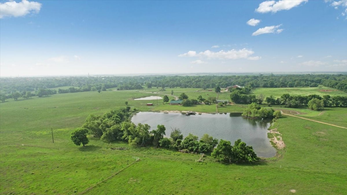 Tbd N Fm 100 Honey Grove TX 75446