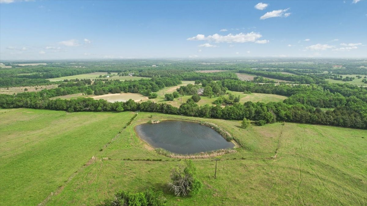 Tbd N Fm 100 Honey Grove TX 75446