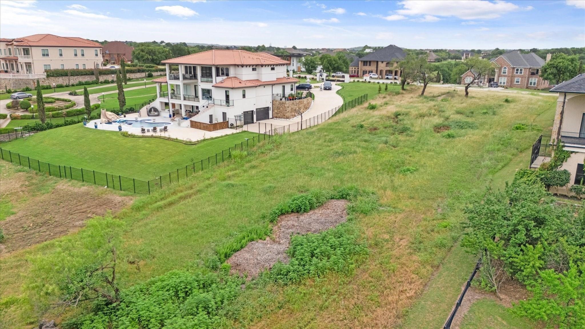 1047 Mallard Pointe Drive Grand Prairie TX 75104