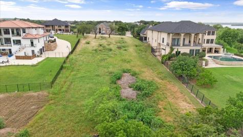 1047 Mallard Pointe Drive Grand Prairie TX 75104