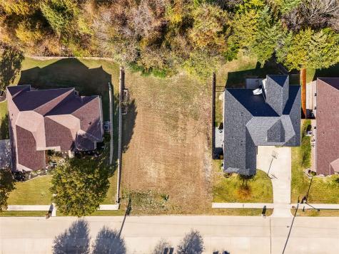 1607 Moreland Drive Sherman TX 75090
