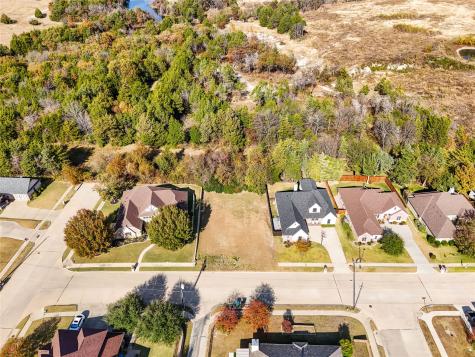 1607 Moreland Drive Sherman TX 75090