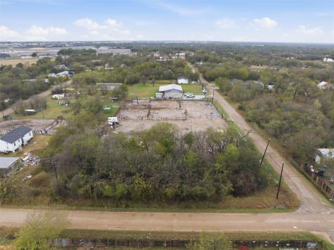 107 Frostdale Drive Elm Mott TX 76640