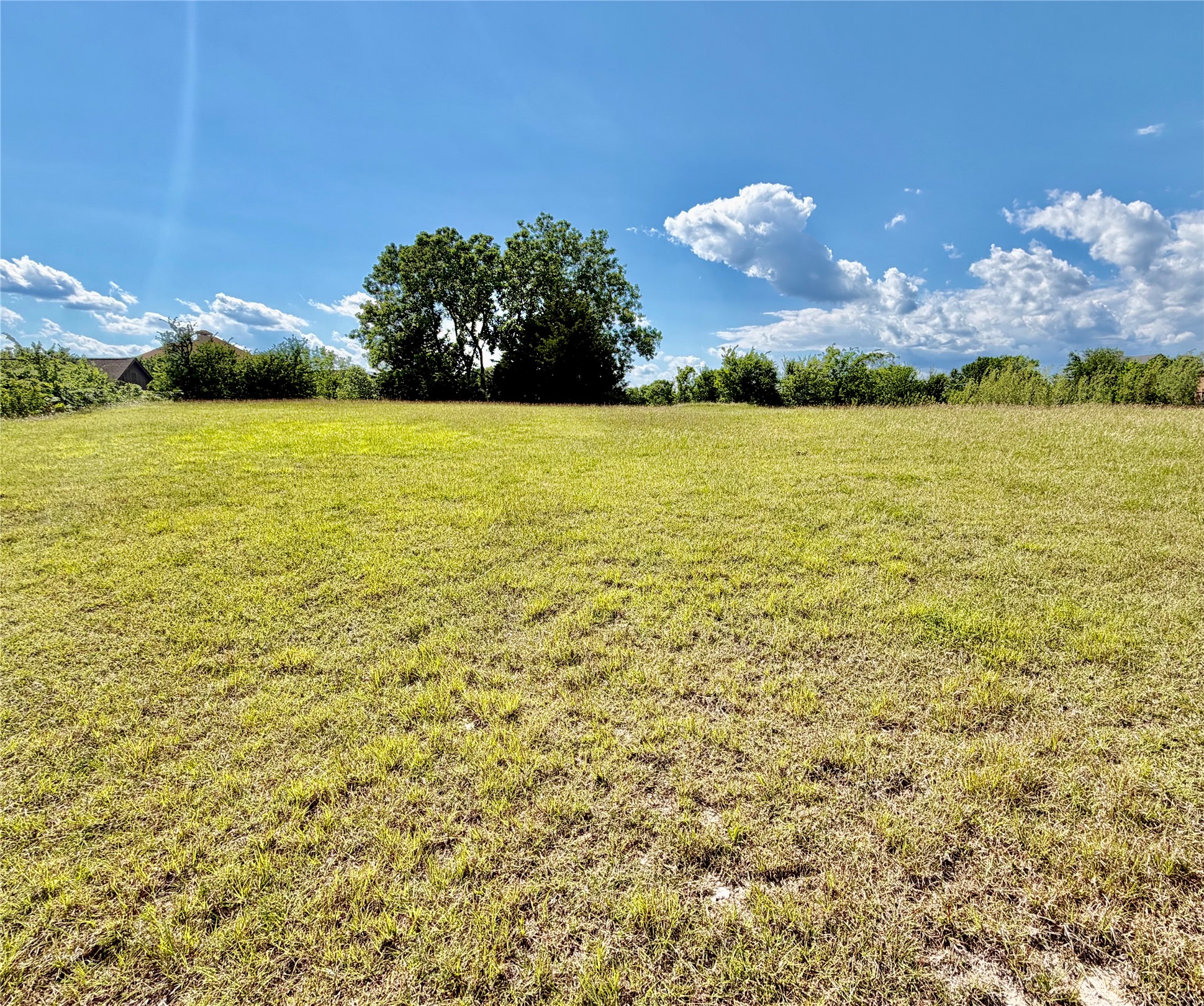 12 Monarch Drive Denison TX 75020