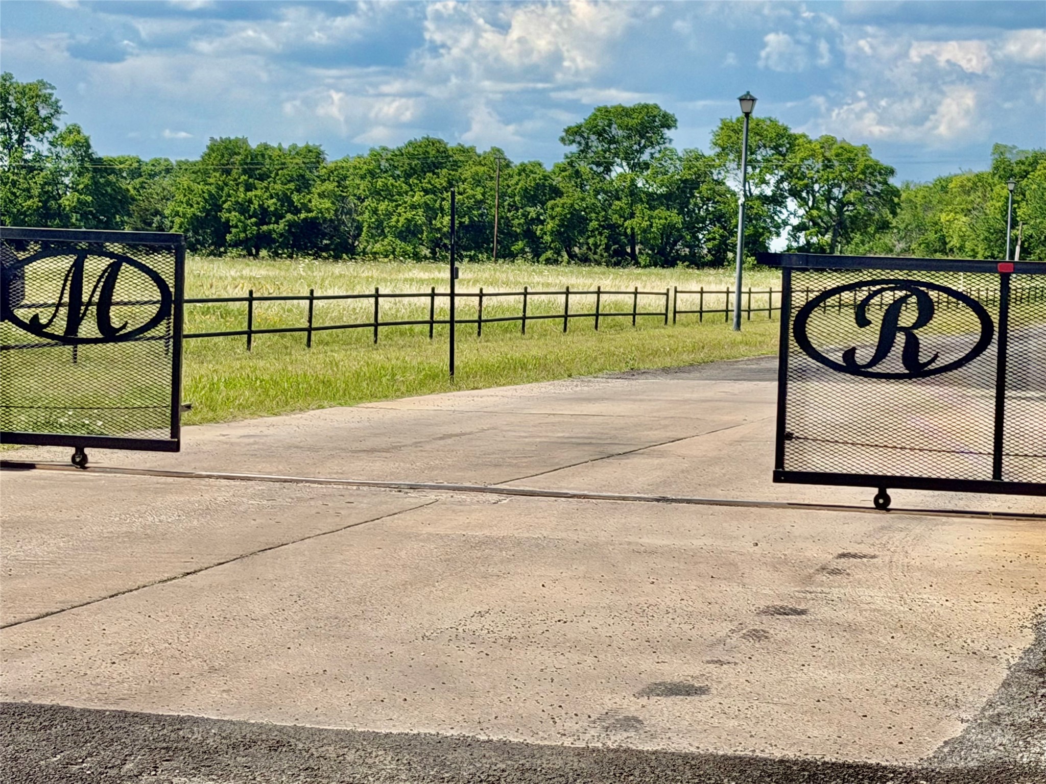 12 Monarch Drive Denison TX 75020