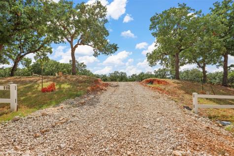 116 Country Vista Circle Burleson TX 76028