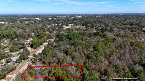 911 W Cayuga Drive Athens TX 75751