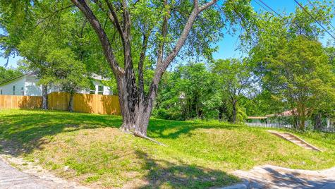 209 Landis Street Dallas TX 75203