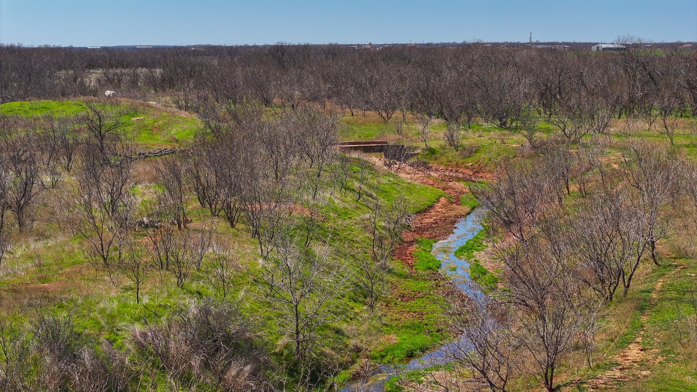 6681 Fm 1206 Iowa Park TX 76367